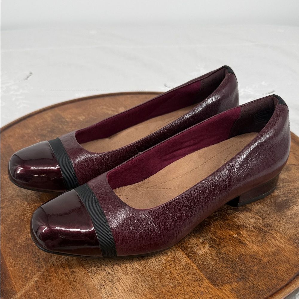 Clarks Shoes Wm 8M Keesha Rosa Leather Cap Toe Slip On Ballet Pumps Comfort